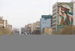 الجارديان || عالم على حافة الهاوية مع قصف ترامب لإيران وإشعال حرب في الشرق الأوسط