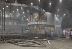 مطارات دول الخليج تحت النار… قتيل وأكثر من 20 مصابًا وإغلاق أجواء في اليوم الأول للتصعيد الصهيو أمريكي ضد ايران