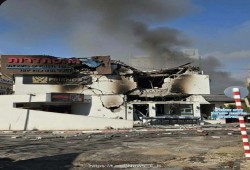 شاهد || حجم الدمار في تل أبيب يلجئ نتنياهو لاتباع سياسات التعتيم الإعلامي وحظر النشر