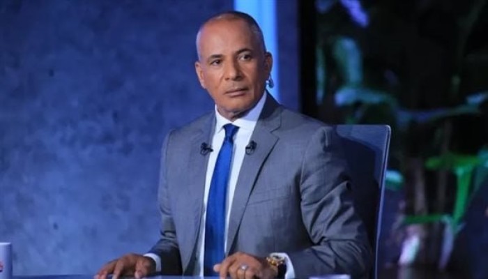 تمهيدًا لموجات غلاء وأزمات اقتصادية.. أحمد موسى يطالب الحكومة بمصارحة الشعب والغضب يعم السوشيال