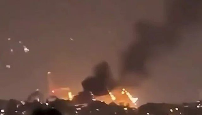 إيران تستهدف مطار بن غوريون ووزارة الدفاع الإسرائيلية صباح الخميس