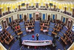 ذا ميديا لاين || مجلس الشيوخ يرفض محاولة لإجبار ترامب على وقف الحرب مع إيران