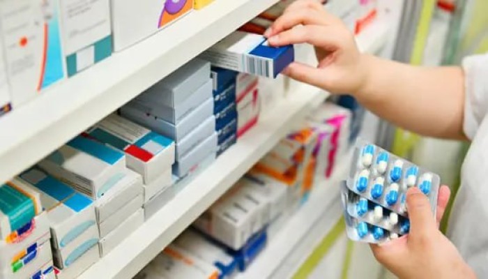 أزمة الدواء في مصر تتفاقم.. نقص المستلزمات يضغط على المرضى ويكشف ارتباك الإدارة الصحية