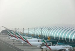 الطيران في الخليج يخرج ببطء من شلل الحرب.. استئناف جزئي ورحلات محدودة وسط سماء غير آمنة