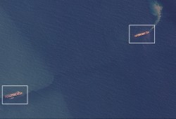 واشنطن بوست || سفينتان إيرانيتان محملتان بمواد كيميائية عسكرية تغادران ميناءً صينيًا