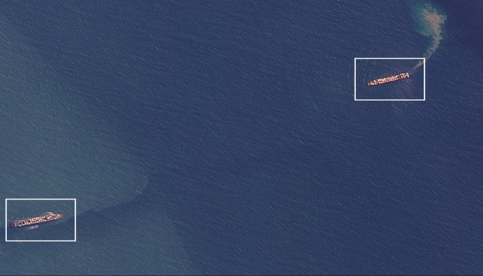 واشنطن بوست || سفينتان إيرانيتان محملتان بمواد كيميائية عسكرية تغادران ميناءً صينيًا