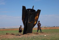 بوليتيكو || حلفاء واشنطن يخشون أن تلتهم حرب إيران الأسلحة الأمريكية التي اشتروها