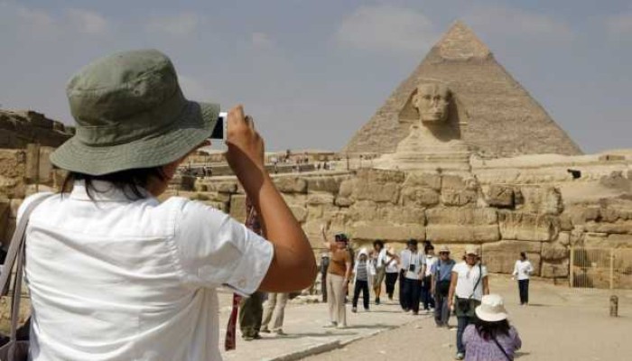 بسبب الحرب على إيران.. انخفاض أعداد السياح الوافدين إلى مصر وتركيا 