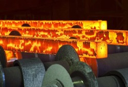 فرض رسوم على البليت المستورد يفضح ارتباك الحكومة.. حماية للصناعة أم ضريبة جديدة على السوق والمستهلك؟