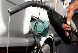 20% زيادة في الوقود ..نهب جيوب المصريين بأمر صندوق النقد الدولي؟ أم فاتورة الحرب؟ أم عجز السيسي؟