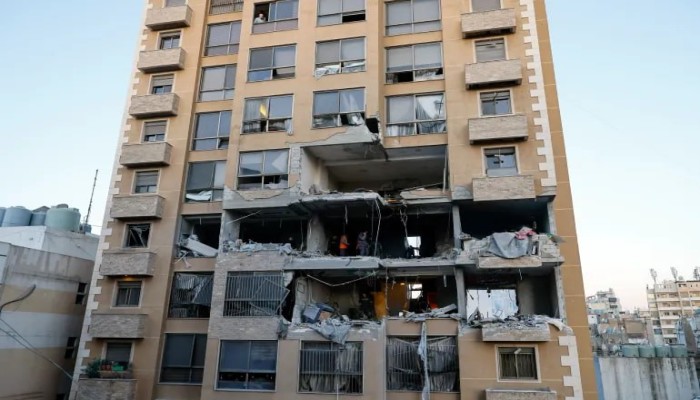 عشرات القتلى في لبنان و780 ألف نازح مع غارات إسرائيلية تضرب بيروت