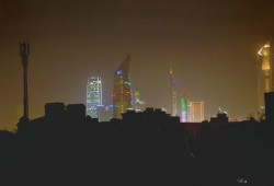 مسيرّات تضرب مطار الكويت للمرة الثالثة ومنشآت حيوية وعقارات سكنية