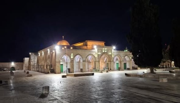 شاهد || لأول مرة في التاريخ .. المسجد  الأقصى بلا مصلين في العشر الأواخر من رمضان بقرار صهيوني يغضب ملايين المسلمين