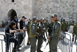 وزراء خارجية 8 دول يدينون إغلاق الأقصى في رمضان.. انتهاك مُعلن و“قلق” بلا ردع