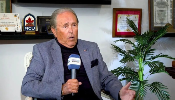 تحذيرات هاني توفيق تفضح هشاشة اقتصاد السلطة: ديون تتضخم وجيوب تحترق