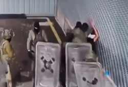 إلغاء التهم عن جنود الاحتلال المتهمين بالاعتداء الجنسي على أسير فلسطيني