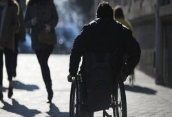 نسبة الـ5% على الورق فقط... كيف فشلت الحكومة في إنفاذ حق ذوي الهمم في العمل والتعليم؟