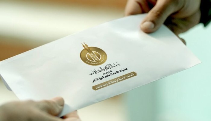 أمين فتوى الحكومة يستعين بالشريعة لمواجهة الغلاء.. دار الإفتاء تفتح باب الزكاة للموظفين بعد تآكل الرواتب