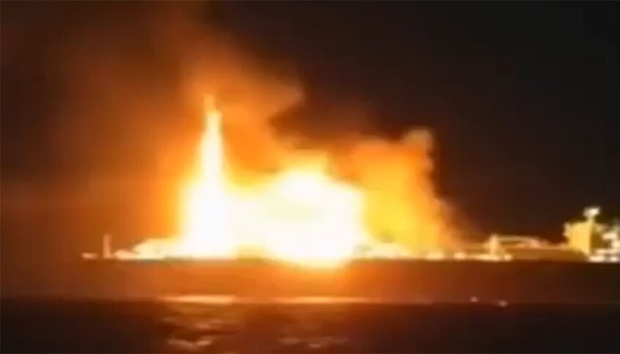 الحرس الثوري يهدد باستهداف المنشآت النفطية في الخليج بعد الهجوم الإسرائيلي على حقل غاز بارس 