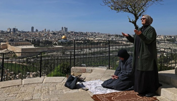 ميدل إيست آي || تحت وطأة الخوف: كيف طغى القمع على العبادة في القدس