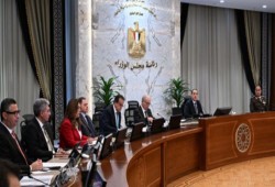 تقشف الطاقة في مصر يفتح باب إطفاء المدن وخنق الأسواق تحت ضغط فاتورة الاستيراد