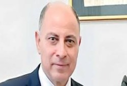 ممثل مصر السابق في طهران: استهداف إيران للقواعد الأمريكية بالخليج يتوافق مع القانون الدولي 