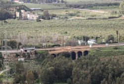 الاحتلال يواصل نسف الجسور.. تصعيد إسرائيلي يعزل جنوب لبنان ويهدد بكارثة إنسانية وسط سقوط عشرات الشهداء والمصابين