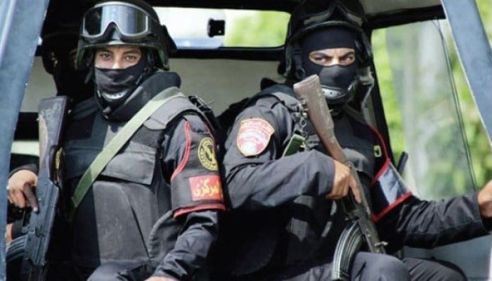 تصفية شخصين خارج القانون في قنا على يد عناصر الداخلية