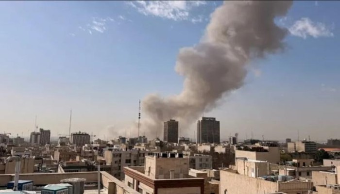 سقوط شظايا صاروخ باليستي على منازل بالسعودية