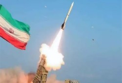 بالتزامن مع حزب الله.. إيران: نفذنا 110 هجمات صاروخية خلال 24 ساعة