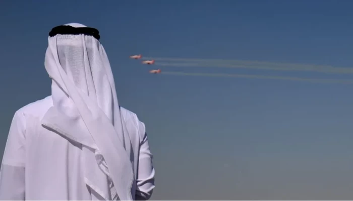 هآرتس || تكتّم متصاعد في الإمارات عن أضرار الضربات الإيرانية واعتقال مصوّري مواقع الهجمات