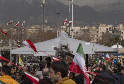 أتلانتيك كآونسل || من الطائرات المسيّرة إلى وقود الصواريخ: كيف تدعم الصين وروسيا إيران عبر سلاسل الإمداد