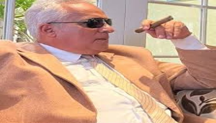 يتعدد الضحايا والتهمة واحدة.. تنديد واسع بحبس تامر شيرين شوقي الشهير بكتاباته المعارضة لنظام السيسي