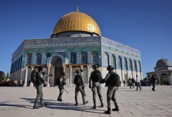 إغلاق الأقصى للأسبوع الرابع.. إسرائيل توسع الحصار على القدس وتختبر واقعًا جديدًا