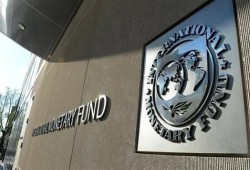 صندوق النقد يبتز مصر بالإصلاحات والحكومة تنقل كلفة الحرب إلى المواطنين