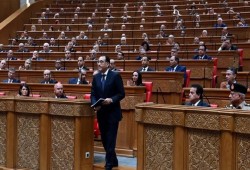 مدبولي يهرب من البرلمان والسلطة تخشى الحساب العلني