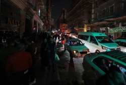 ترشيد أم تضييق؟.. السيسي يقلّص الكهرباء عن مساجد مصر لتشويه الهوية الإسلامية!!