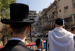 إيران تنفذ هجومًا واسع النطاق على شركات تسليح ومراكز دفاعية إسرائيلية