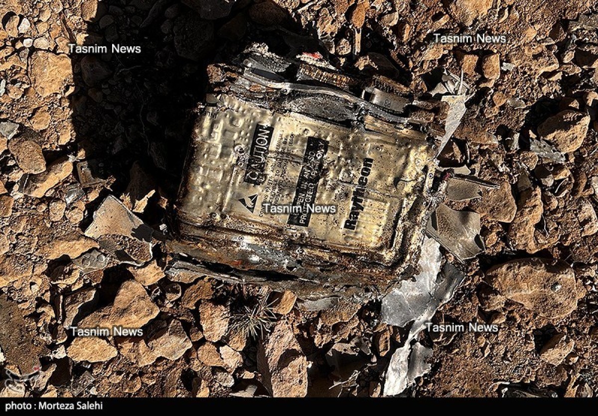 أسوشيتد برس|| إنقاذ أحد أفراد طاقم طائرة أمريكية سقطت في إيران