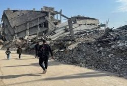 حماس تمارس حملاتها الدبلوماسية لدى الوسطاء لإطلاق المرحلة الثانية لاتفاق غزة