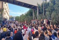 أزمة عمال تي اند سي بالعبور تُعرّي الدولة أمام ملف الفصل التعسفي والحد الأدنى للأجور والرقابة على بيئة العمل