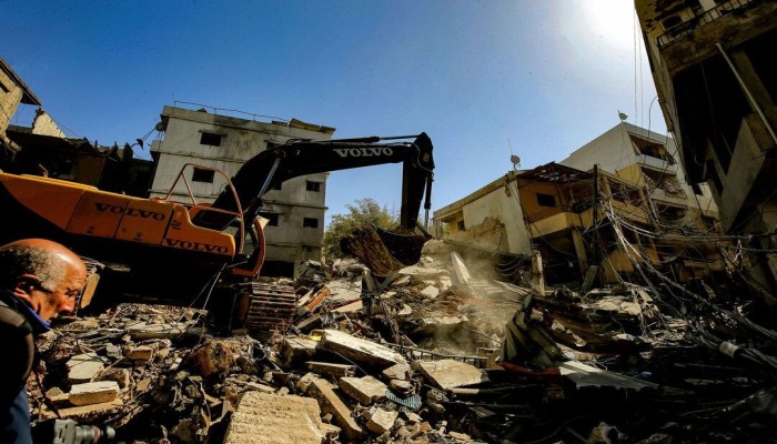 ذا جورنال || ماذا تفعل إسرائيل بينما ينشغل العالم بتحركات ترامب في إيران؟