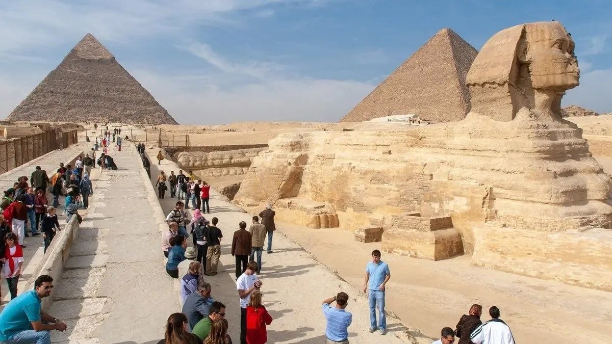 انكماش في الحجوزات السياحية يصل إلى 20%