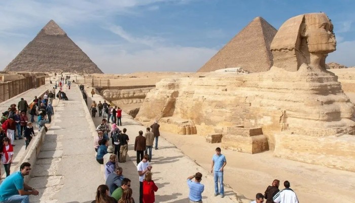 انكماش في الحجوزات السياحية يصل إلى 20%