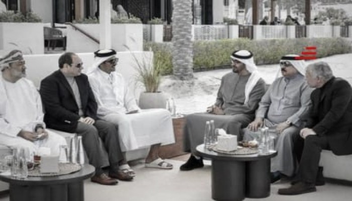 من "مسافة السكة" إلى "تابعت الاتفاق".. كيف فضحت تدوينات النشطاء رواية السيسي وإعلامه عن وقف حرب إيران ؟!!