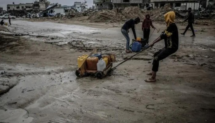 فيديو || انهيار قطاع النقل في غزة يدفع السكان لابتكار منظومة بديلة ويعيد رسم خريطة الحياة اليومية