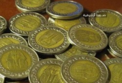 الحكومة تعالج نقص الفكة وتآكل الجنيه بعملة الـ"2 جنيه"... ونشطاء بكرة يجي الدور على الـ 5 و10 جنيه!!!