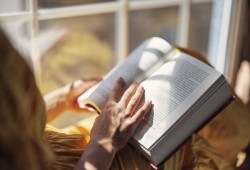 هل تطيل القراءة عمرك؟ فيري ويل مايند تكشف ما يقوله العلم