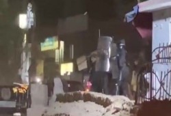 تصاعد التوتر بجزيرة الوراق بعد اشتباكات متكررة بين الأهالي والشرطة على "المعدية"