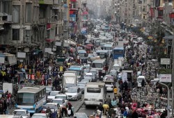 كيف دفعت سياسات الفقر والغلاء والتقشف في عهد السيسي إلى هبوط المواليد مليوني طفل في مصر خلال 2024؟